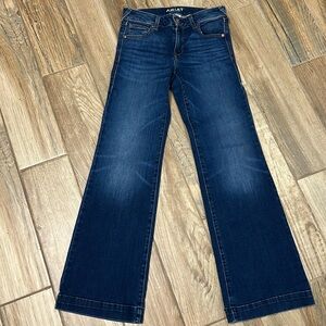 Ariat Trouser Jeans Women’s bootcut flare Size 27S